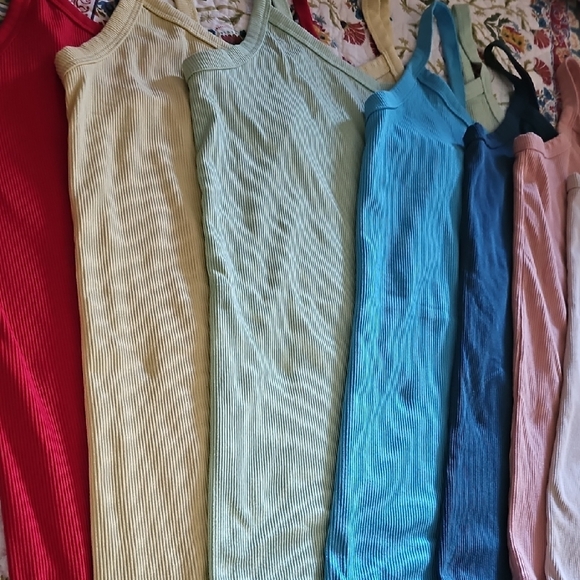 NOBO Blue and White Fitted Tank Tops - Picture 2 of 3